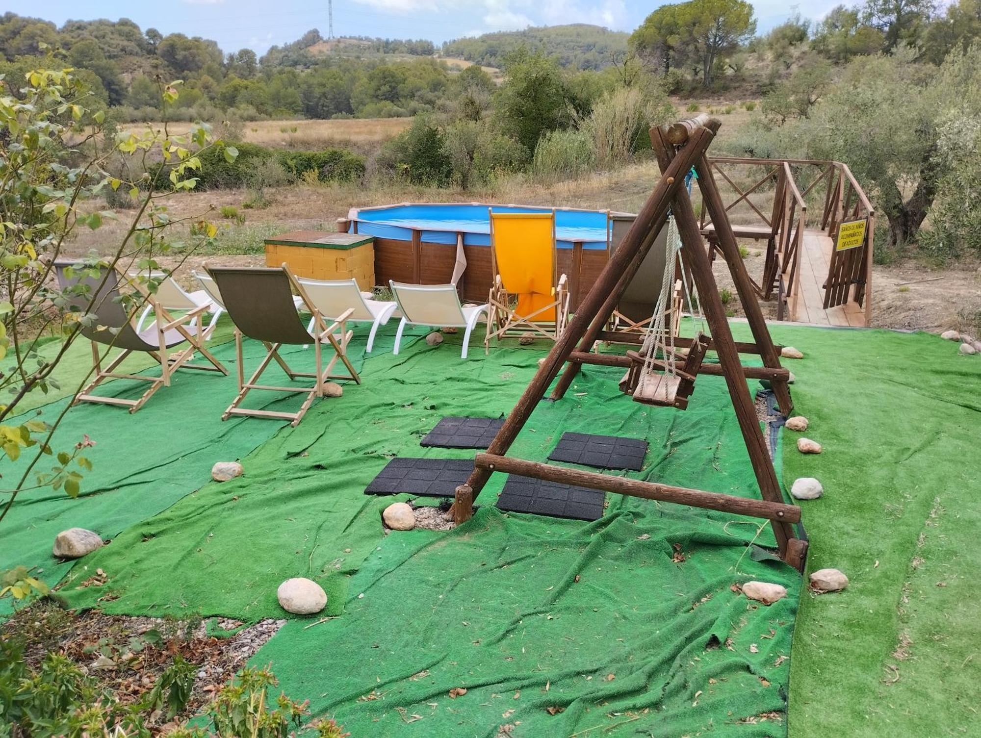 La Nursery De Mas Guillo San Quintín de Mediona 外观 照片